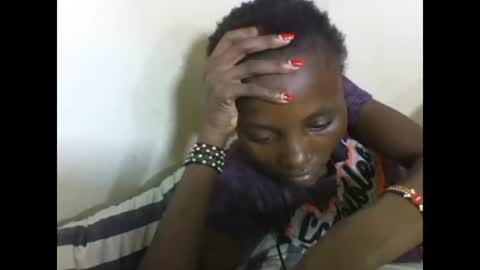 VIVIAN online show from February 25, 6:55 pm