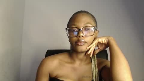 Darkskinned Rae online show from March 26, 10:22 pm