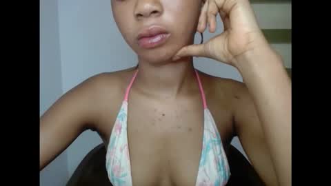 sexyxpeach online show from October 28, 10:14 pm