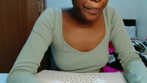 Janey online show from March 5, 9:43 pm