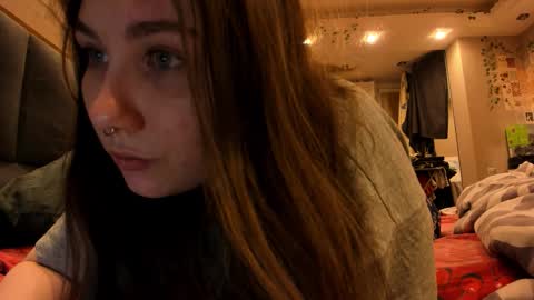 Snapshot of shadow_raffi chatting on October 4, 6:45 pm shadow_raffi online show from October 4, 6:45 pm