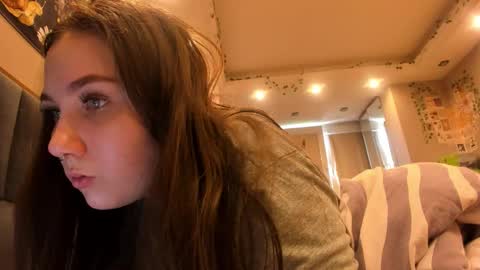 Snapshot of shadow_raffi chatting on September 12, 11:39 am shadow_raffi online show from September 12, 11:39 am