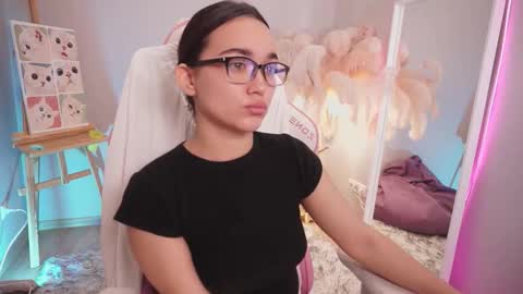 Lily  online show from October 30, 6:49 am