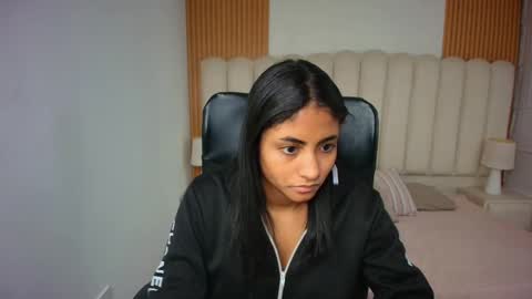 shanelle online show from February 27, 3:28 am