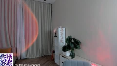 me name is Mia online show from January 16, 8:38 pm