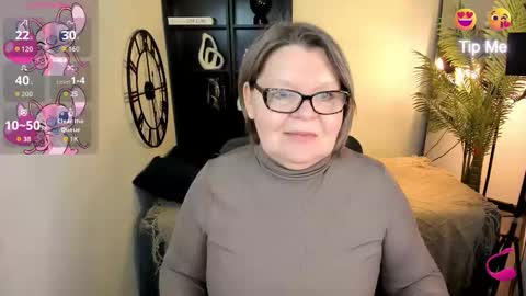 Shannon online show from March 3, 1:28 pm