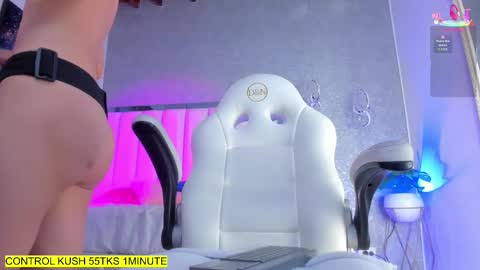 Shantal online show from March 9, 1:25 pm