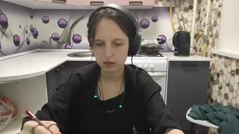 Sara online show from June 28, 5:52 pm