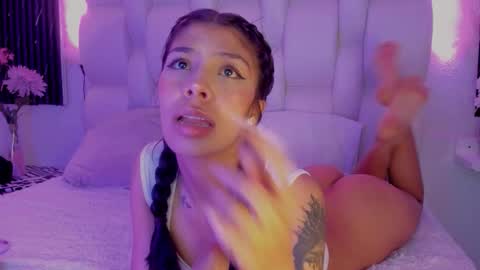 Sharon online show from March 8, 1:04 pm