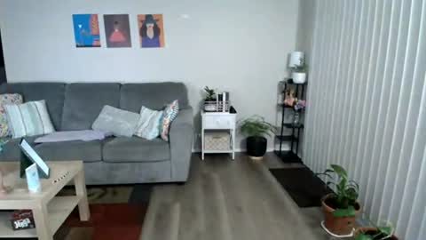 sheilyn_smith online show from June 18, 3:19 am