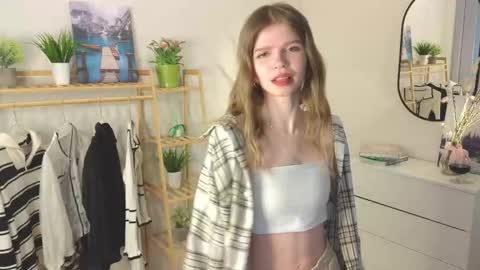 Sofia online show from March 5, 3:51 am