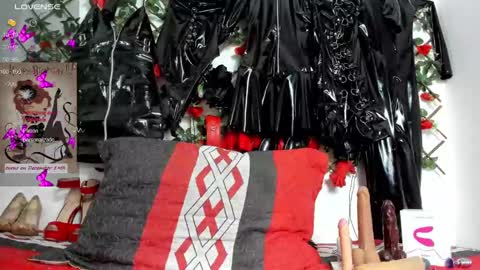  anyela7773 online show from December 18, 9:47 am