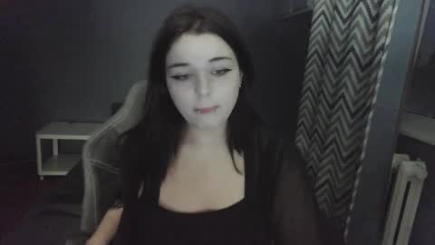 sheril_belton online show from November 18, 6:53 pm