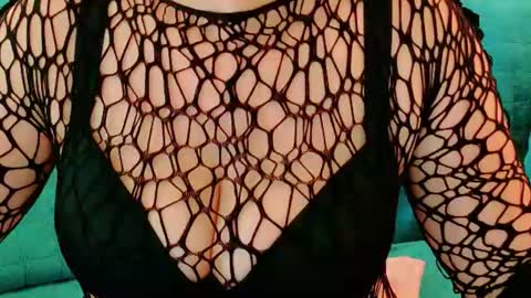 Sherry online show from July 31, 3:35 pm