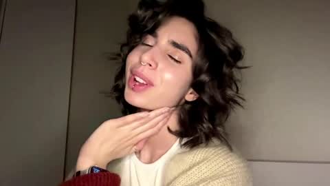 Amy online show from May 7, 12:53 pm