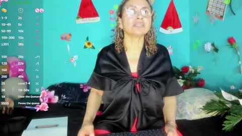 Shera Hade online show from February 1, 8:40 pm