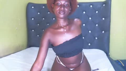 Shi-ro online show from February 19, 11:25 pm