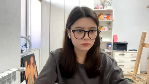 Marie online show from March 11, 12:20 pm