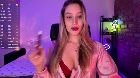 Alice online show from December 22, 1:09 am