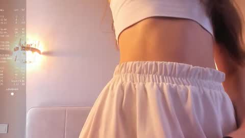 Melanie online show from September 22, 8:57 am