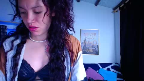 sian online show from December 14, 1:06 pm