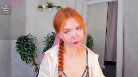 Sienna online show from June 28, 9:05 am