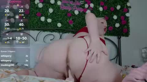 Sienna Luxx online show from July 28, 11:59 pm