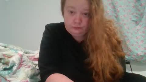 sierra_bby online show from May 13, 7:25 am