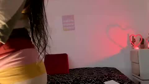 sierra_violet online show from February 18, 5:42 am
