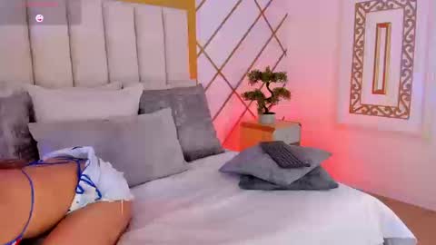    online show from January 14, 12:15 am