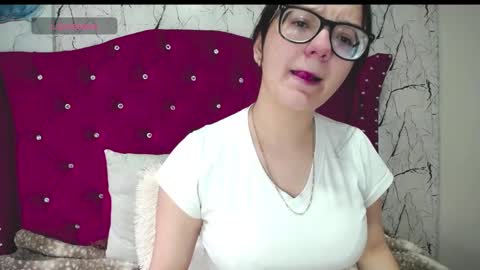 silvia_ls online show from December 4, 9:46 pm