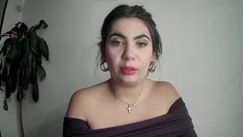 Silvie online show from February 9, 12:18 am