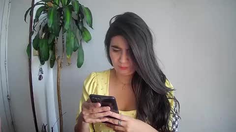 Silvie online show from January 7, 3:44 pm