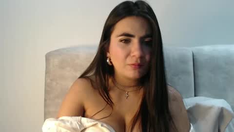 Silvie online show from September 24, 1:37 am