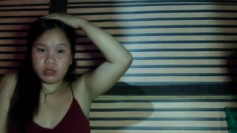 simply_y0urs online show from December 21, 2:15 pm