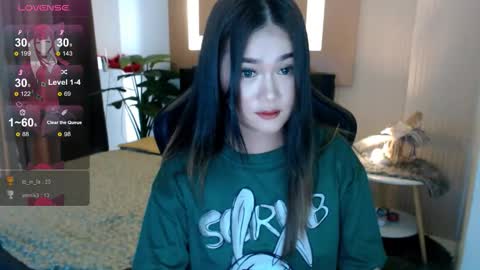 Adrianna Fowler online show from December 4, 2:47 am