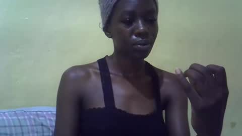 simplyloy33 online show from April 17, 6:59 am