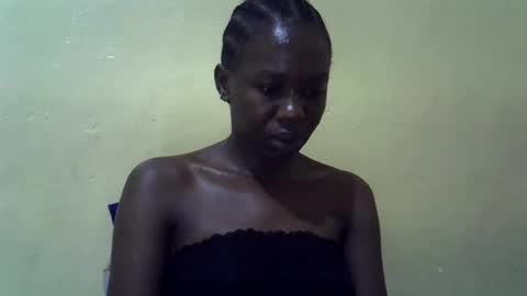 simplyloy33 online show from July 6, 4:51 am