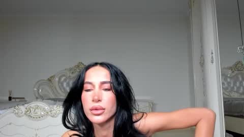 C online show from November 15, 9:49 pm