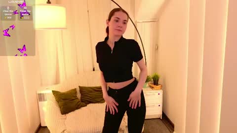 sindell_cryell online show from June 22, 9:12 pm