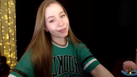 Sindi online show from December 3, 8:00 pm