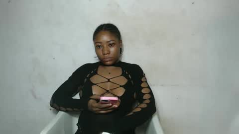 sinfulbicth online show from October 6, 11:31 pm