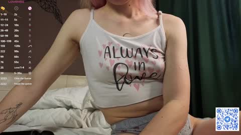   online show from March 1, 7:19 am