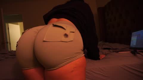 sinfulsophia online show from October 6, 6:41 am