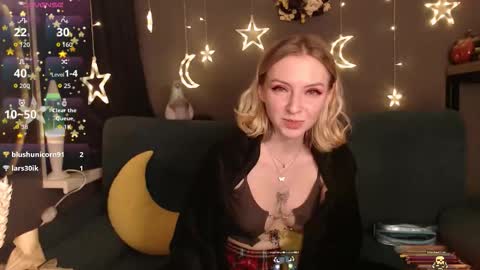 Snapshot of sirshamor chatting on October 29, 8:22 pm  SirshaMor   online show from October 29, 8:22 pm