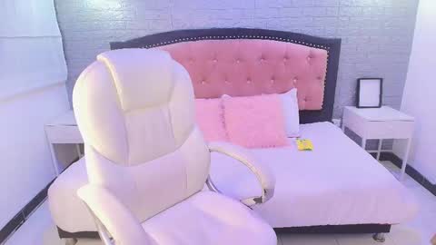 Skadhi online show from April 13, 7:36 pm