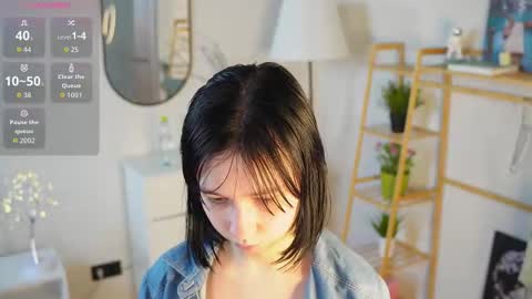 Melissa online show from November 2, 6:39 am