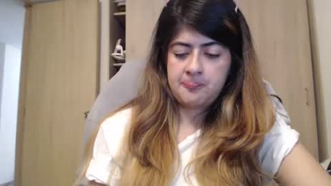 Snapshot of skyler1195 chatting on March 9, 3:32 am Skyler online show from March 9, 3:32 am