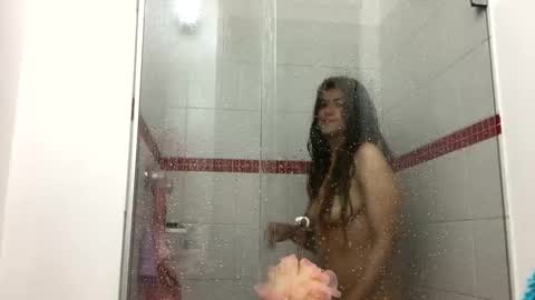 Snapshot of skyler1195 chatting on October 16, 7:27 pm Skyler online show from October 16, 7:27 pm