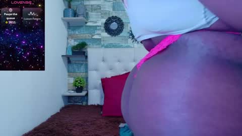 skyler_naomi online show from May 19, 1:29 pm